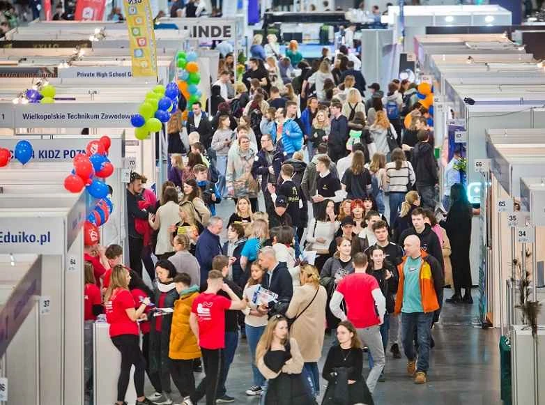Les préinscriptions pour le Salon polonais des équipements éducatifs 2026 sont désormais ouvertes ! Des événements passionnants sont sur le point de commencer !