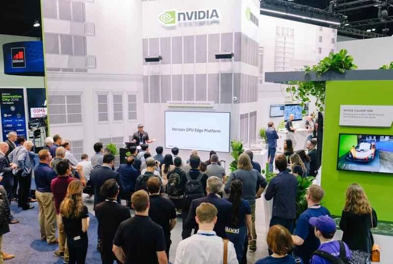 Quels types d'expositions seront présentés au Mobile World Congress 2025 ?